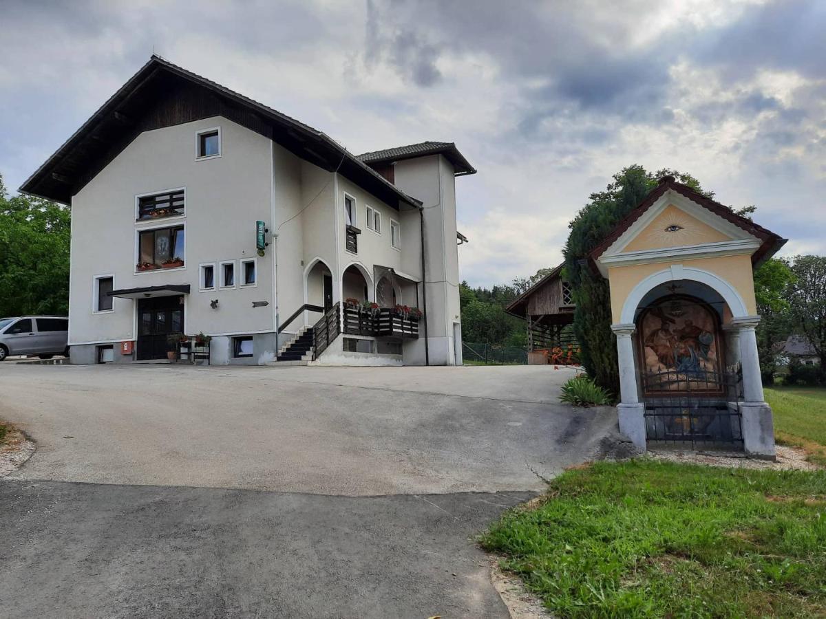 Tourist Farm Lavric Villa Vodice Buitenkant foto